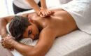 Rückenmassage für stressfreies Reisen 